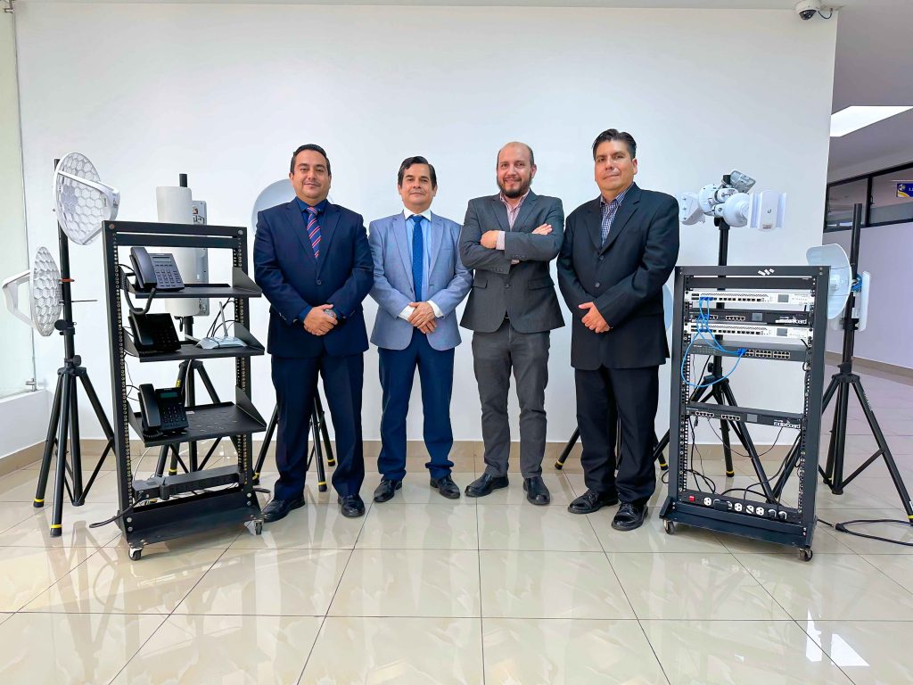 GRUPO DE INVESTIGACIÓN EN SISTEMAS DE TELECOMUNICACIONES (GISTEL)
