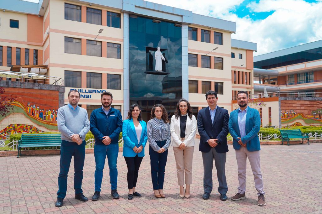 GRUPO DE INVESTIGACIÓN EN GESTIÓN EMPRESARIAL, ECONÓMICA Y SOCIAL (GIEES)