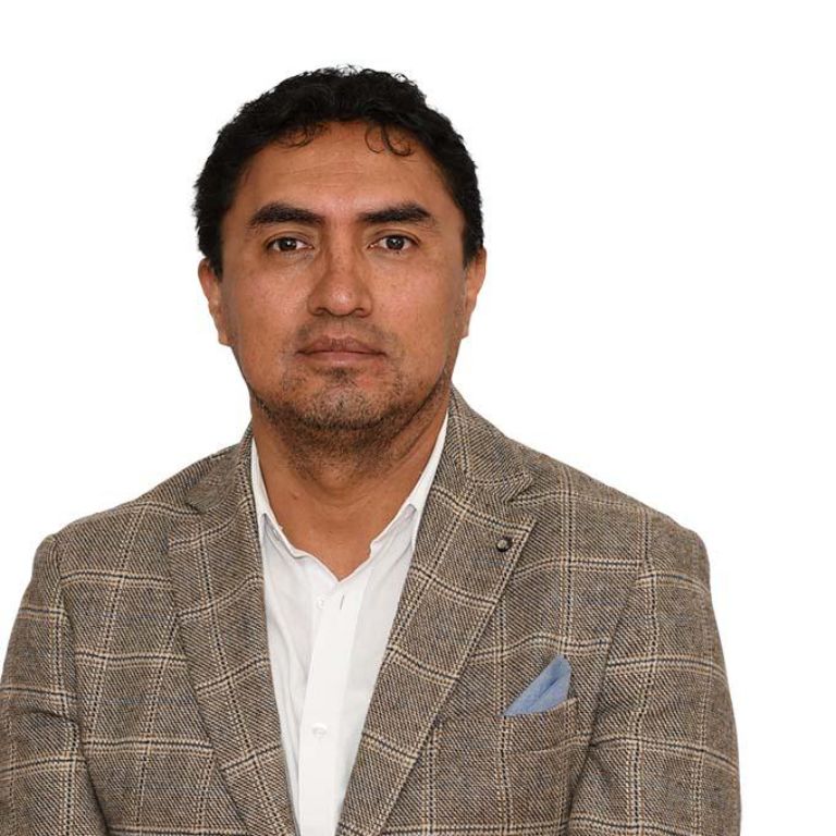 Eduardo Pinos