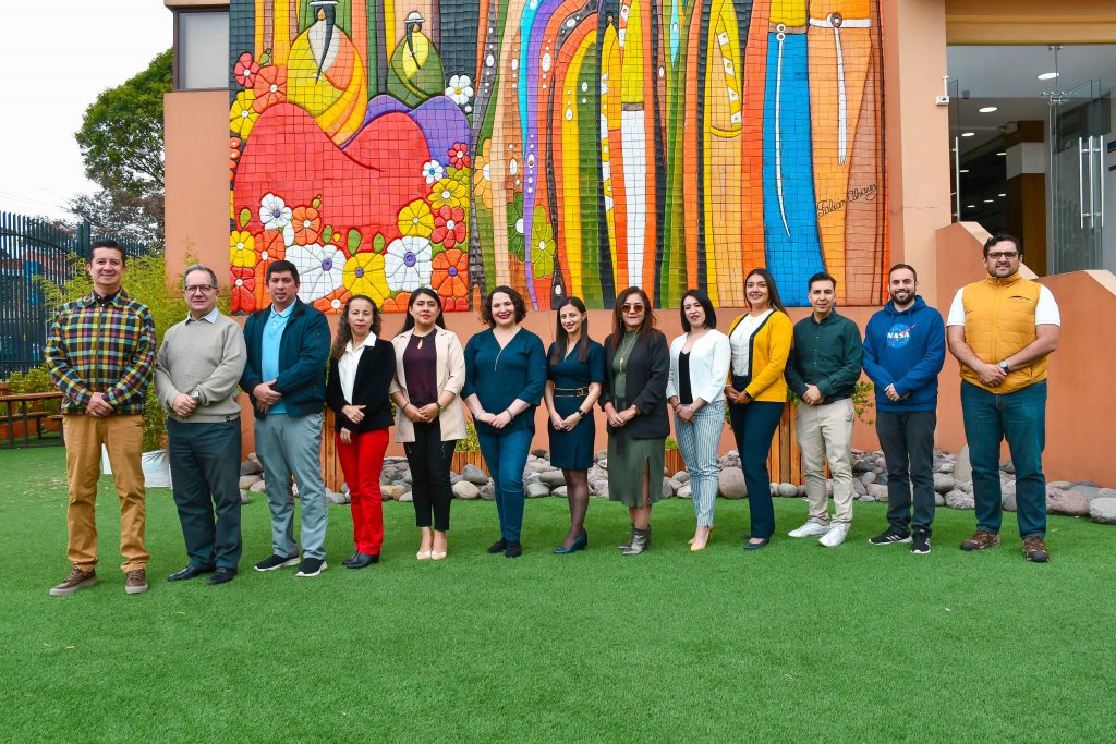 GRUPO DE INVESTIGACIÓN EN TECNOLOGÍAS EDUCATIVAS EMERGENTES (GITEE)